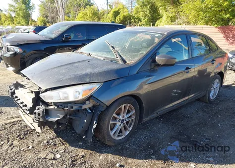 2018 Ford Focus Se z USA, uszkodzony, nr VIN 1FADP3F26JL206968